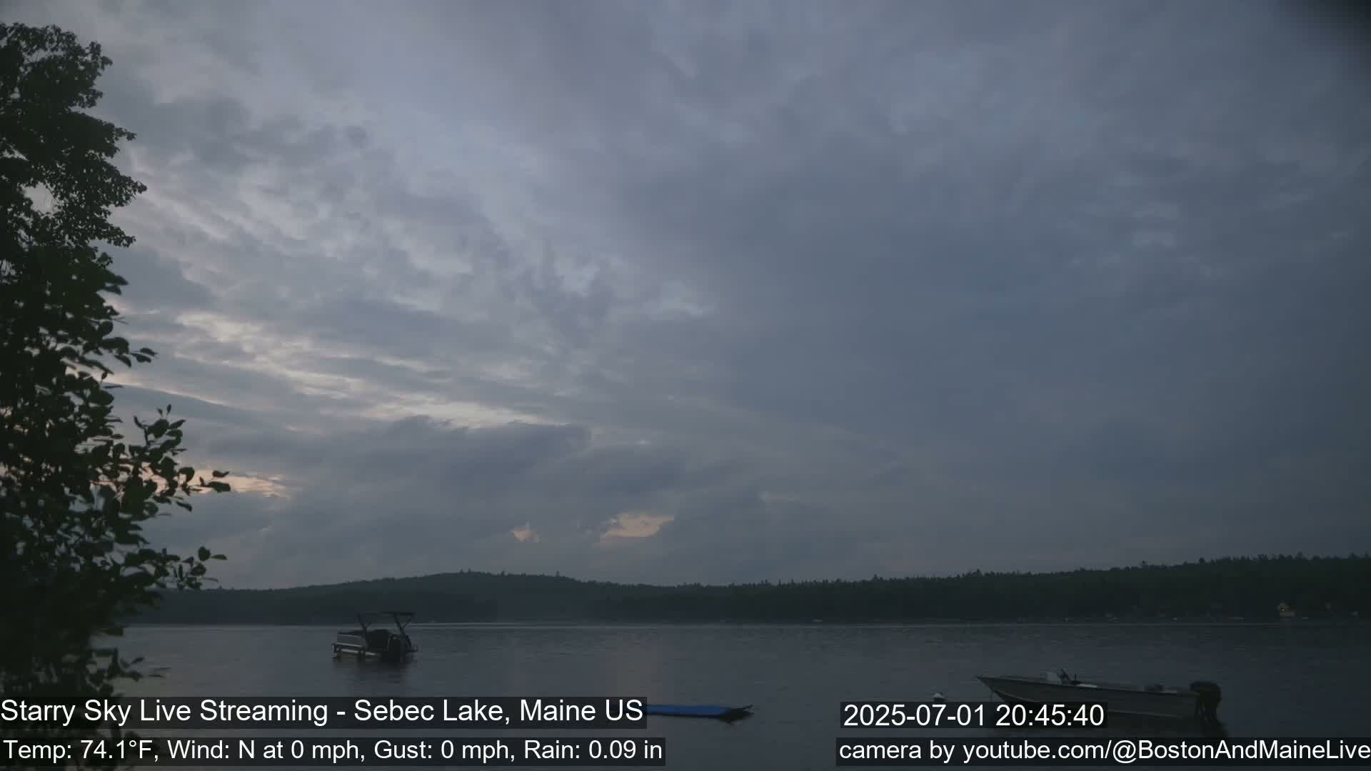 Aurora, Stars, Meteors, Chill Relax Star Live Cam - East  Millinocket, Maine , USA