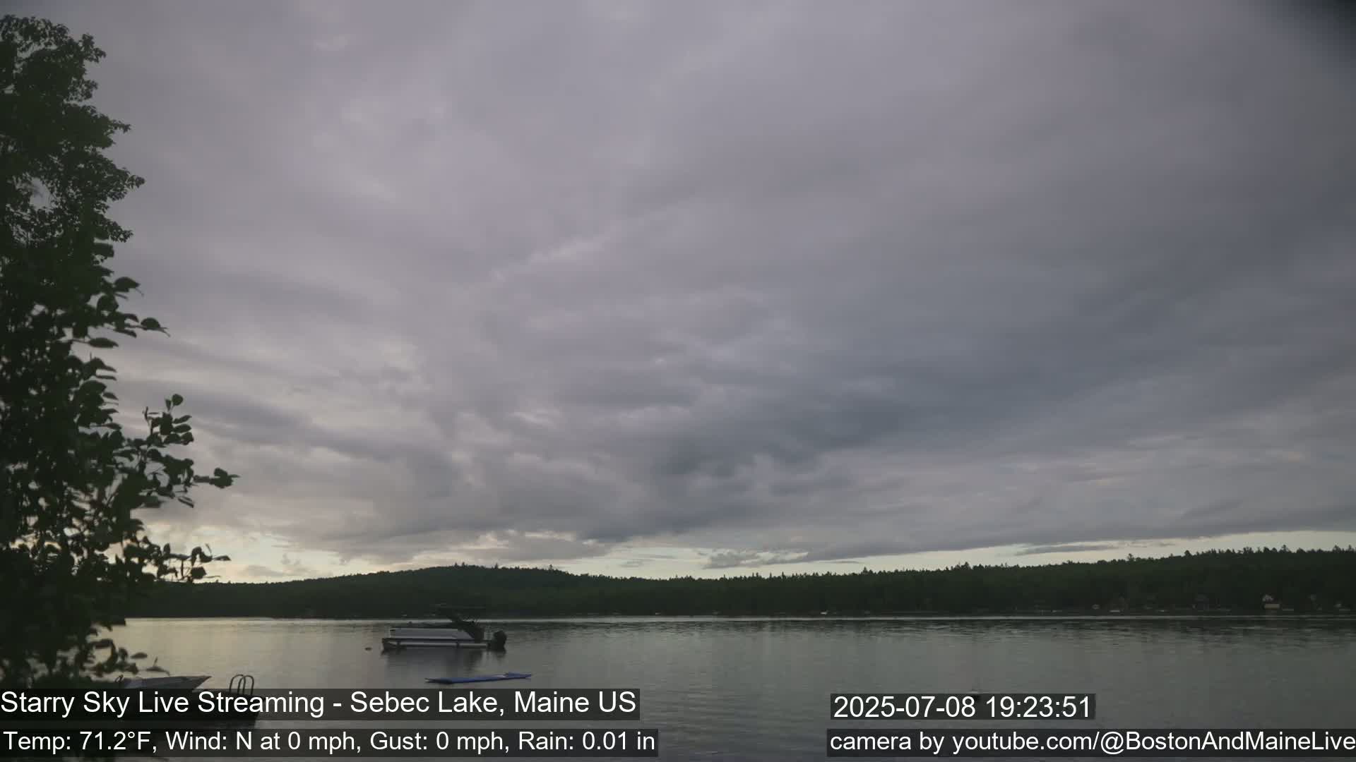 Aurora, Stars, Meteors, Chill Relax Star Live Cam - East  Millinocket, Maine , USA
