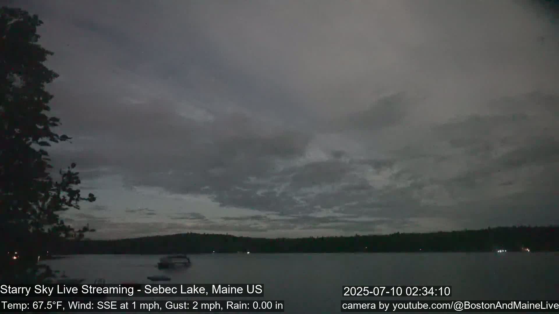 Aurora, Stars, Meteors, Chill Relax Star Live Cam - East  Millinocket, Maine , USA