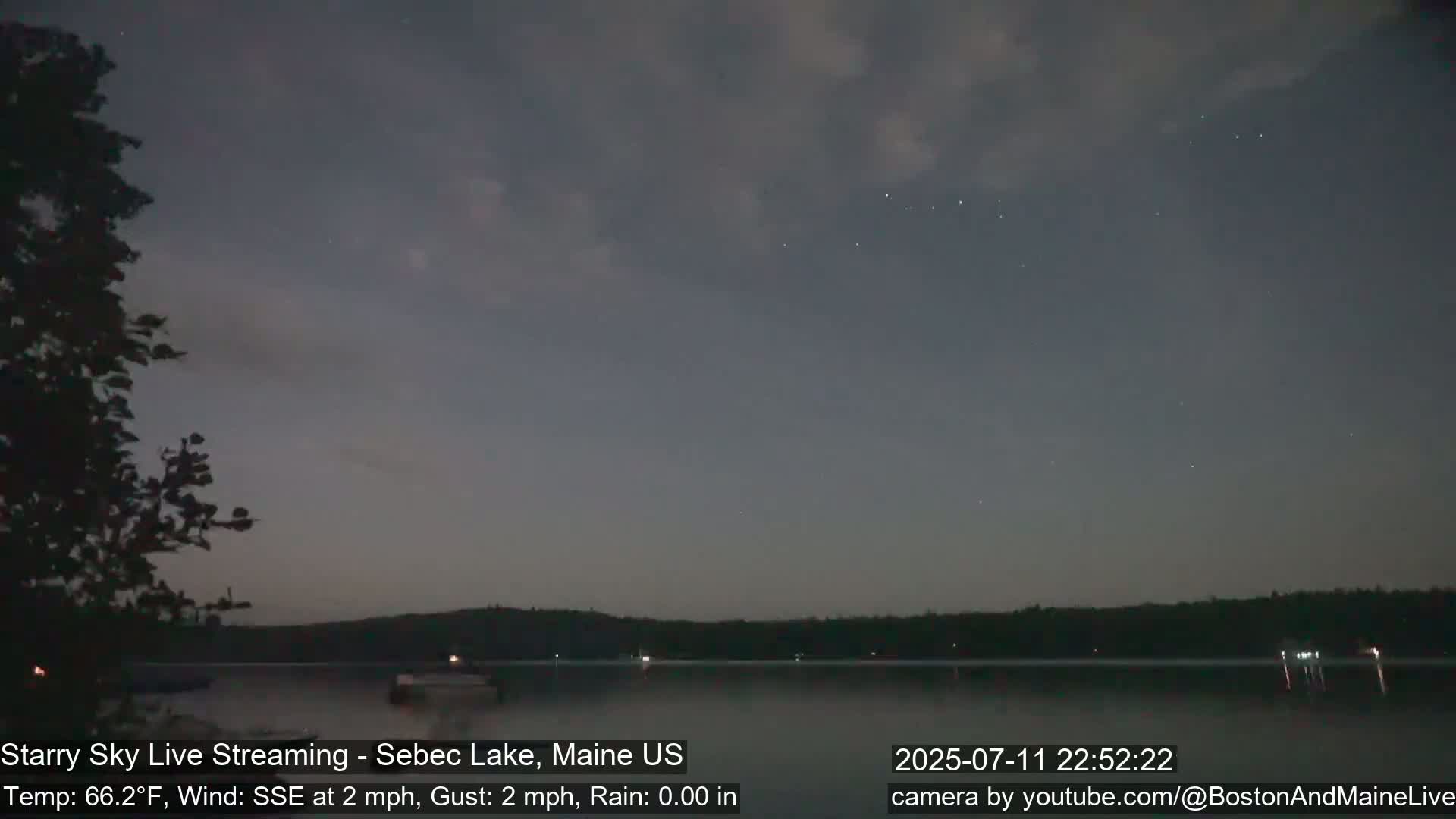 Aurora, Stars, Meteors, Chill Relax Star Live Cam - East  Millinocket, Maine , USA