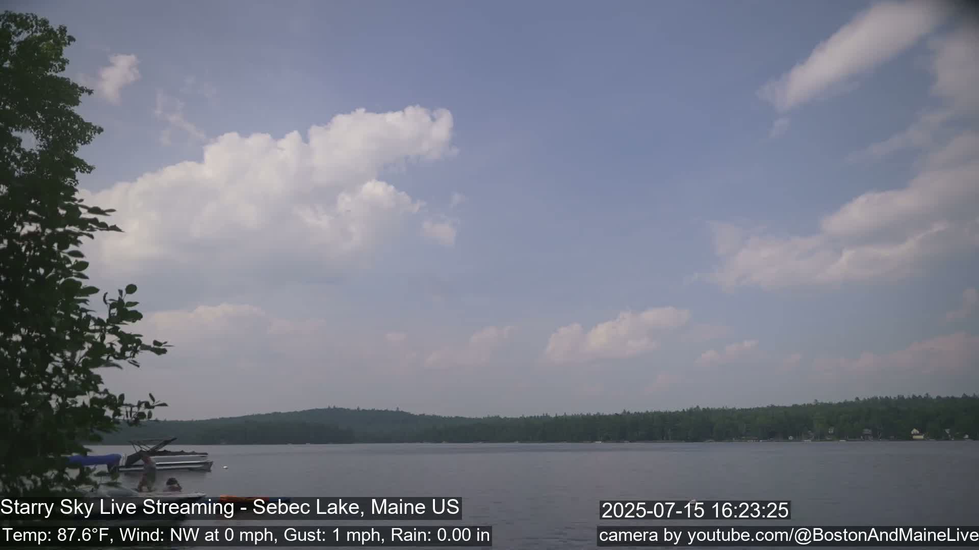 Aurora, Stars, Meteors, Chill Relax Star Live Cam - East  Millinocket, Maine , USA