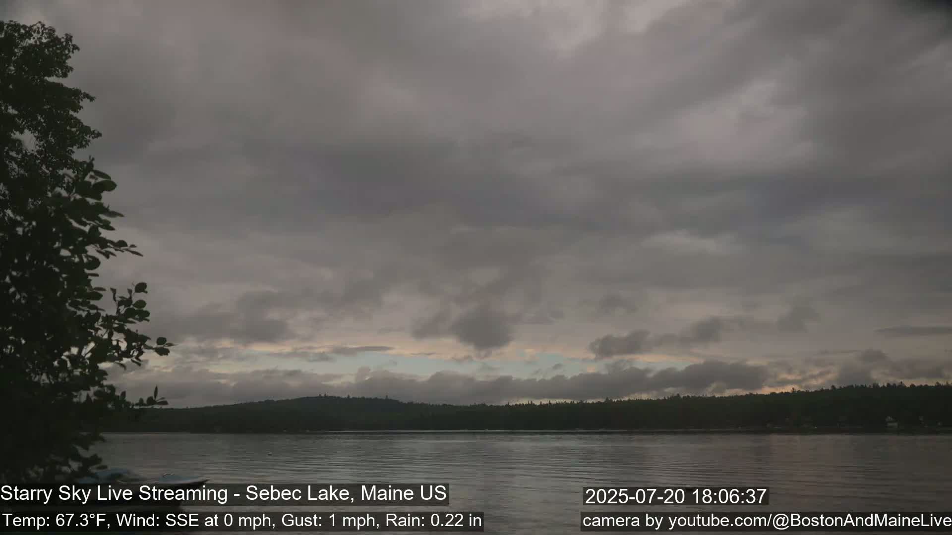 Aurora, Stars, Meteors, Chill Relax Star Live Cam - East  Millinocket, Maine , USA
