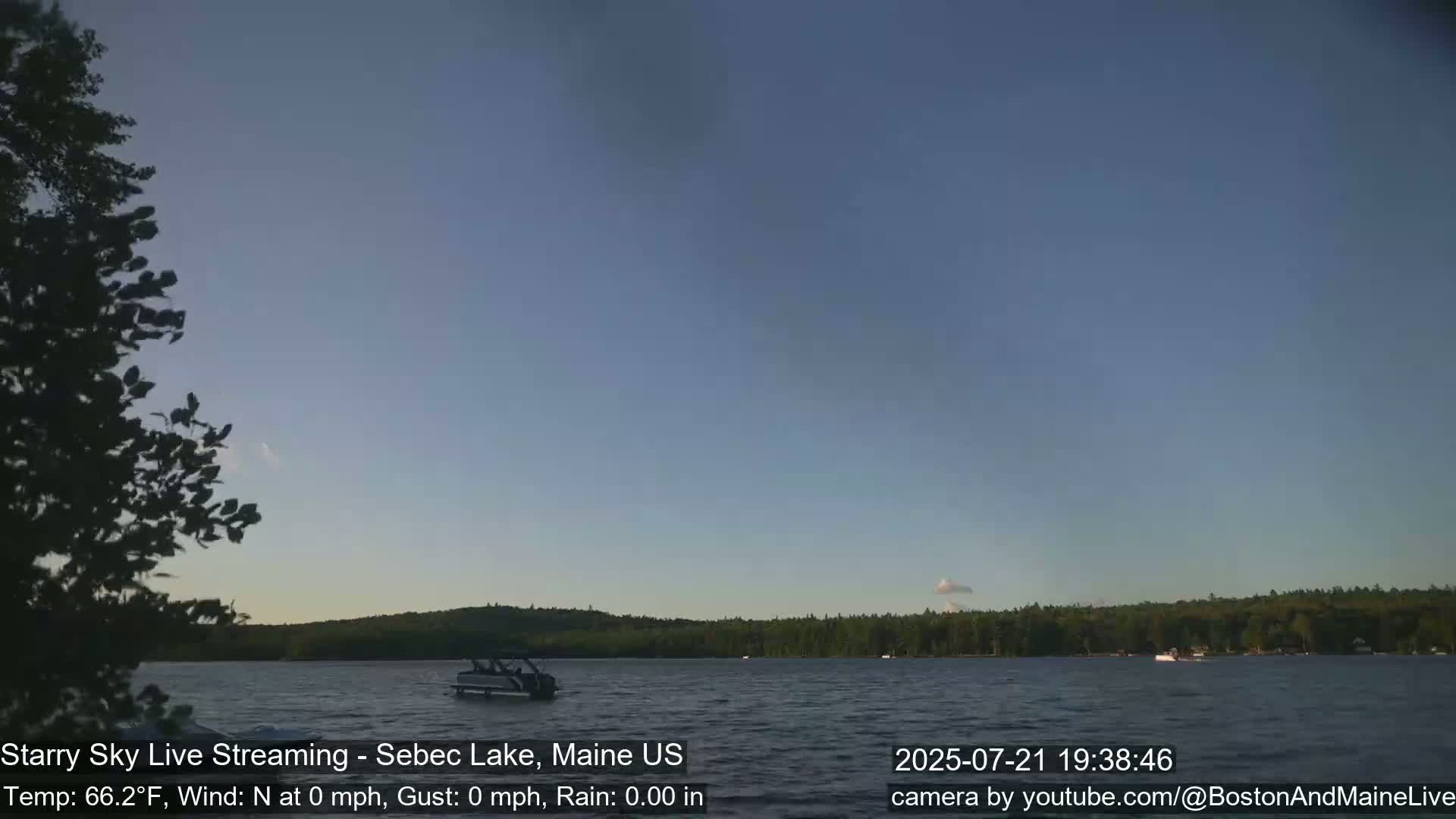 Aurora, Stars, Meteors, Chill Relax Star Live Cam - East  Millinocket, Maine , USA