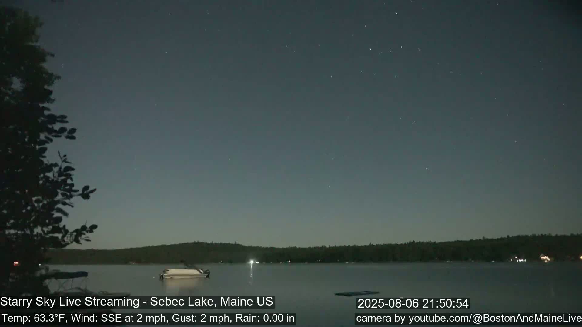 Aurora, Stars, Meteors, Chill Relax Star Live Cam - East  Millinocket, Maine , USA