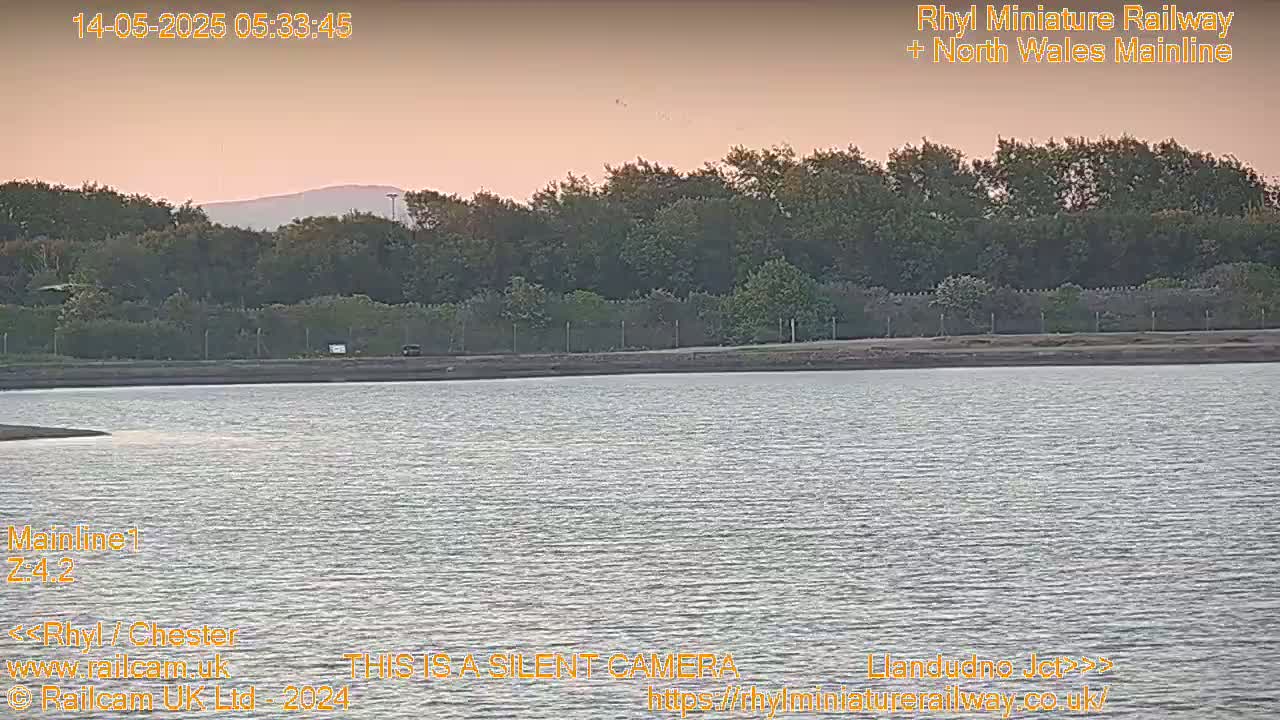 Rhyl, Marine Lake & Rhyl Miniature Railway Live Cam - Denbighshire, Clwyd, Wales, United Kingdom
