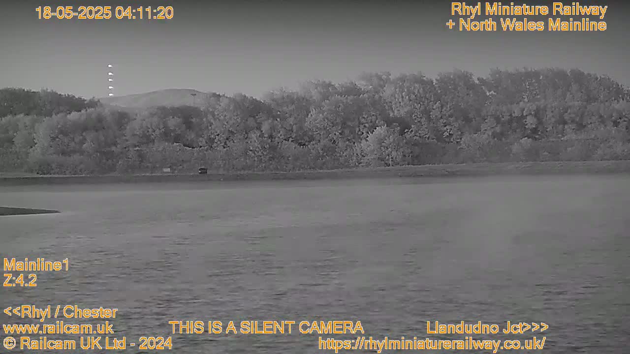 Rhyl, Marine Lake & Rhyl Miniature Railway Live Cam - Denbighshire, Clwyd, Wales, United Kingdom