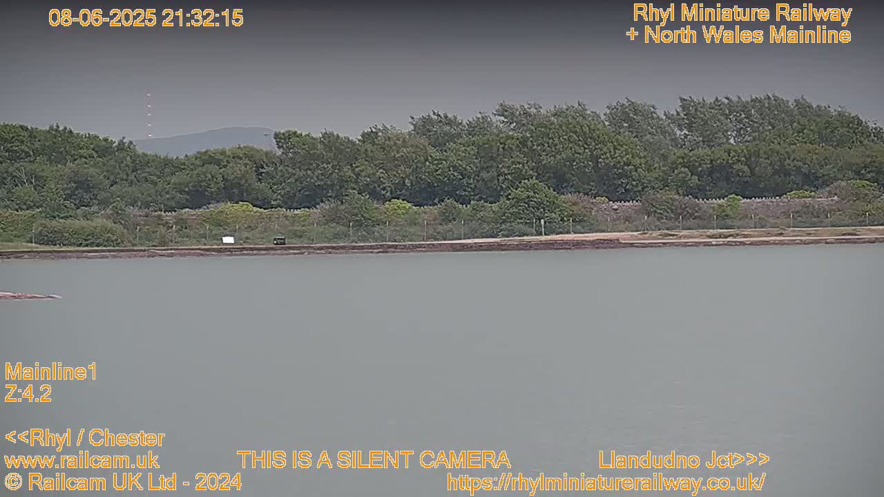 Rhyl, Marine Lake & Rhyl Miniature Railway Live Cam - Denbighshire, Clwyd, Wales, United Kingdom