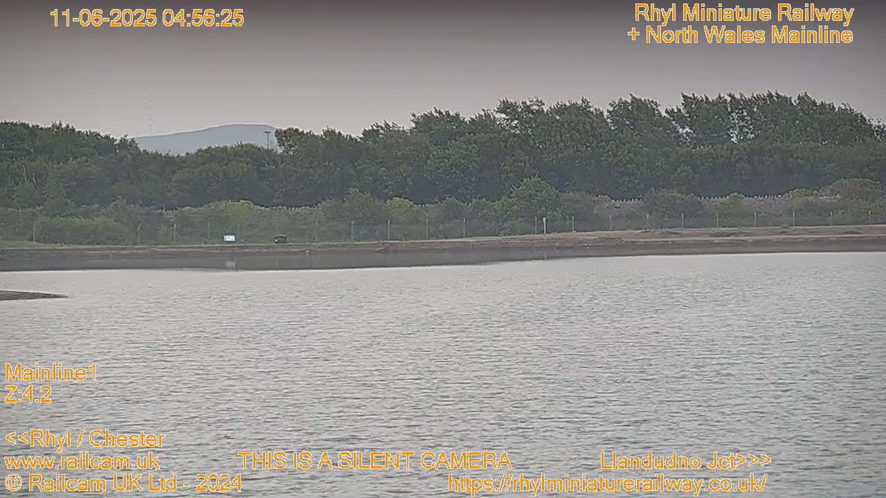 Rhyl, Marine Lake & Rhyl Miniature Railway Live Cam - Denbighshire, Clwyd, Wales, United Kingdom