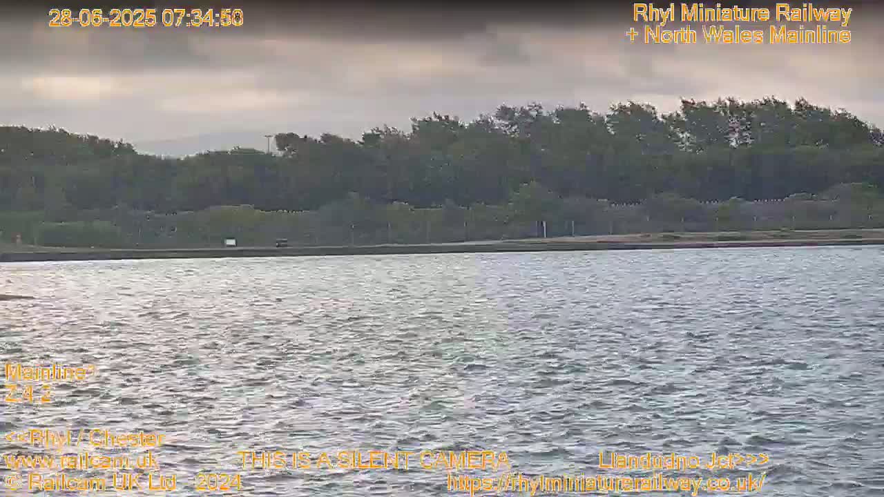 Rhyl, Marine Lake & Rhyl Miniature Railway Live Cam - Denbighshire, Clwyd, Wales, United Kingdom