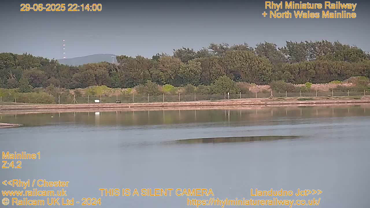 Rhyl, Marine Lake & Rhyl Miniature Railway Live Cam - Denbighshire, Clwyd, Wales, United Kingdom