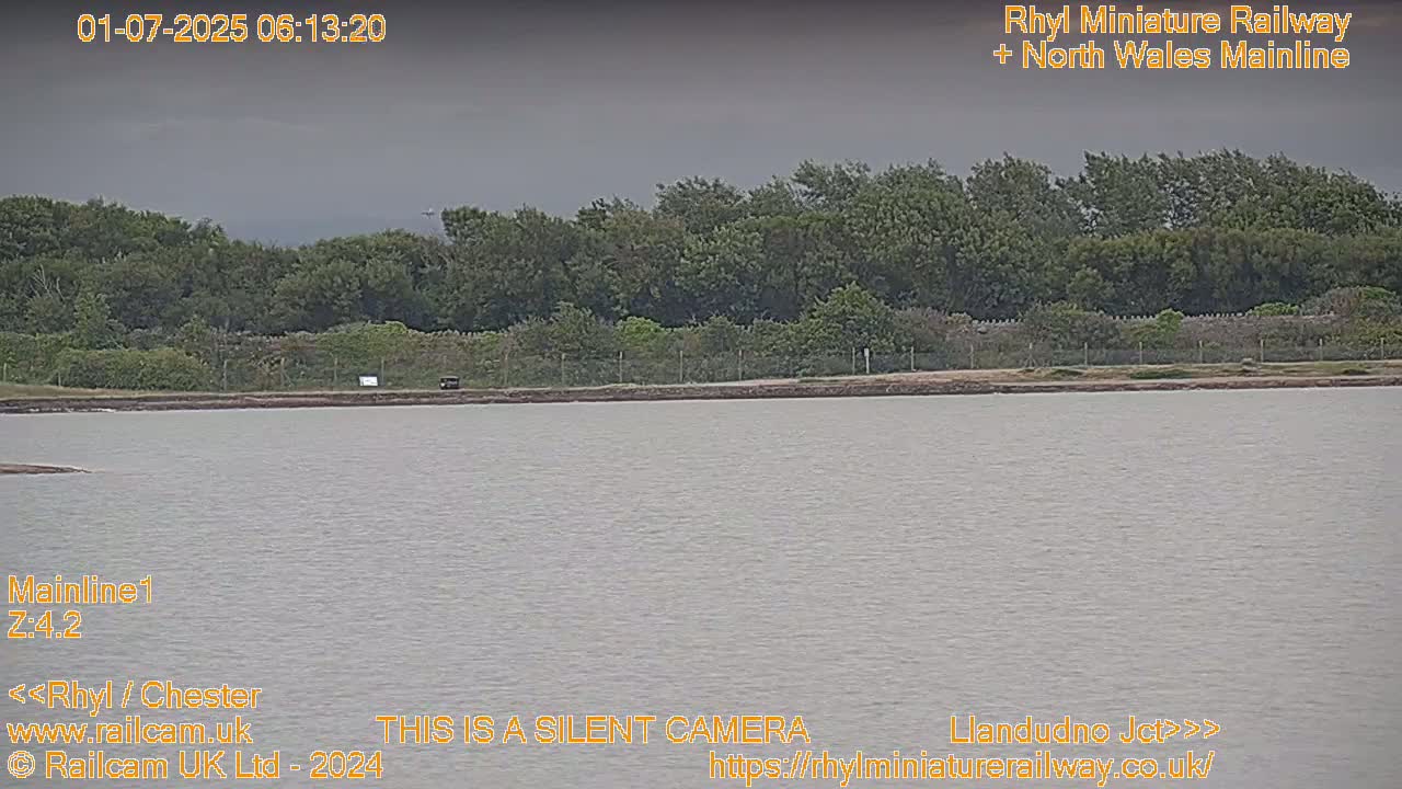 Rhyl, Marine Lake & Rhyl Miniature Railway Live Cam - Denbighshire, Clwyd, Wales, United Kingdom