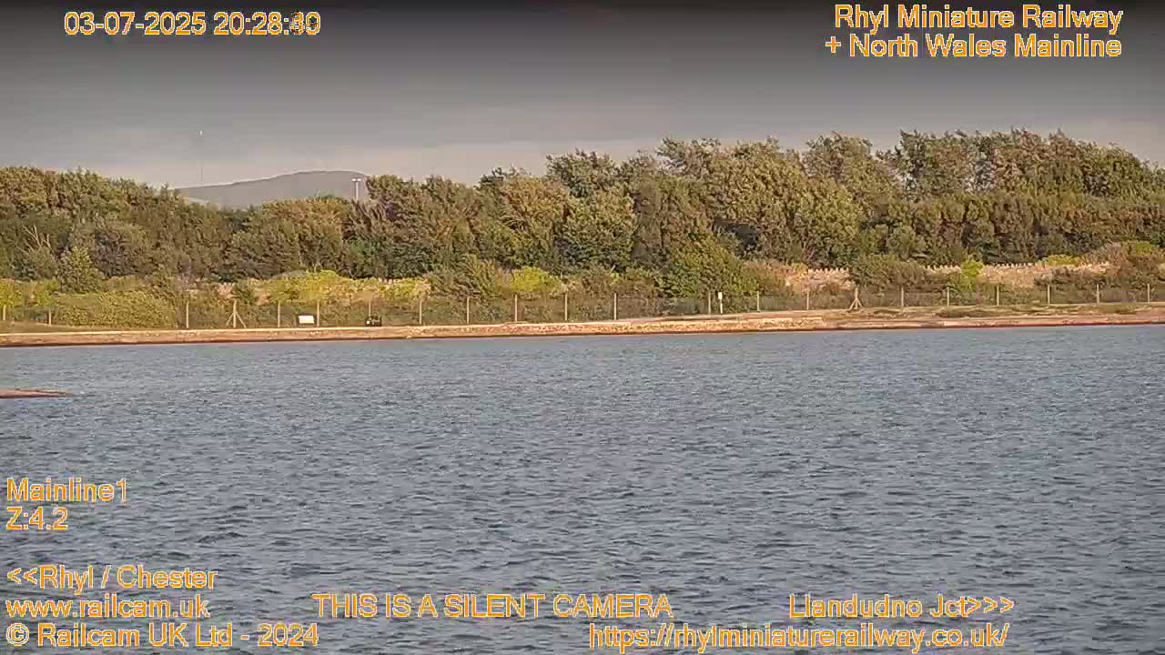 Rhyl, Marine Lake & Rhyl Miniature Railway Live Cam - Denbighshire, Clwyd, Wales, United Kingdom