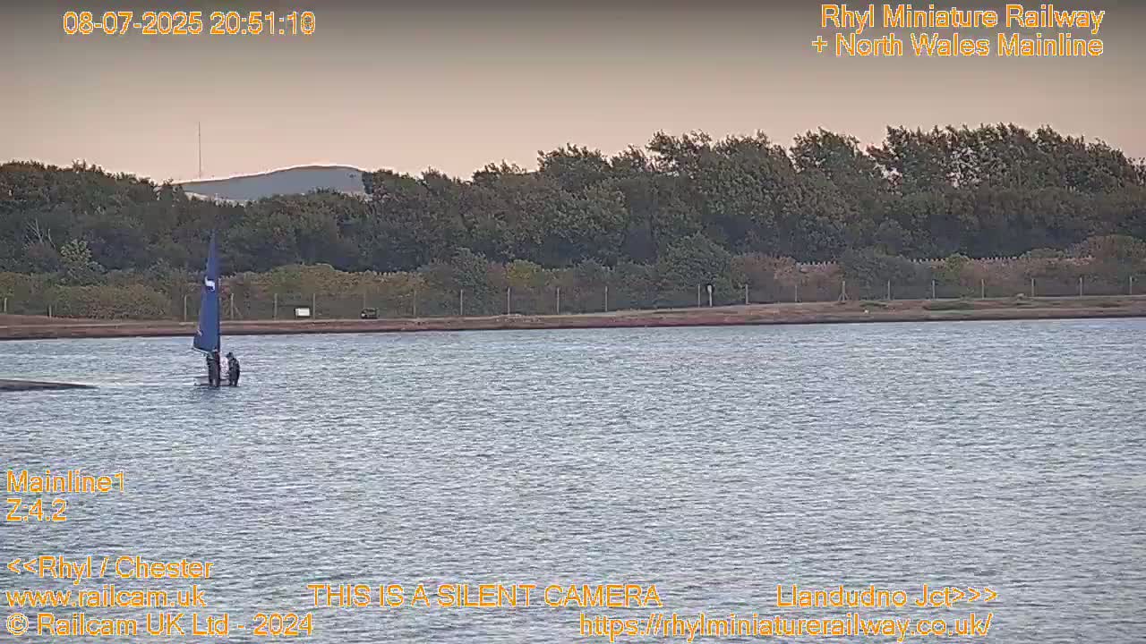 Rhyl, Marine Lake & Rhyl Miniature Railway Live Cam - Denbighshire, Clwyd, Wales, United Kingdom
