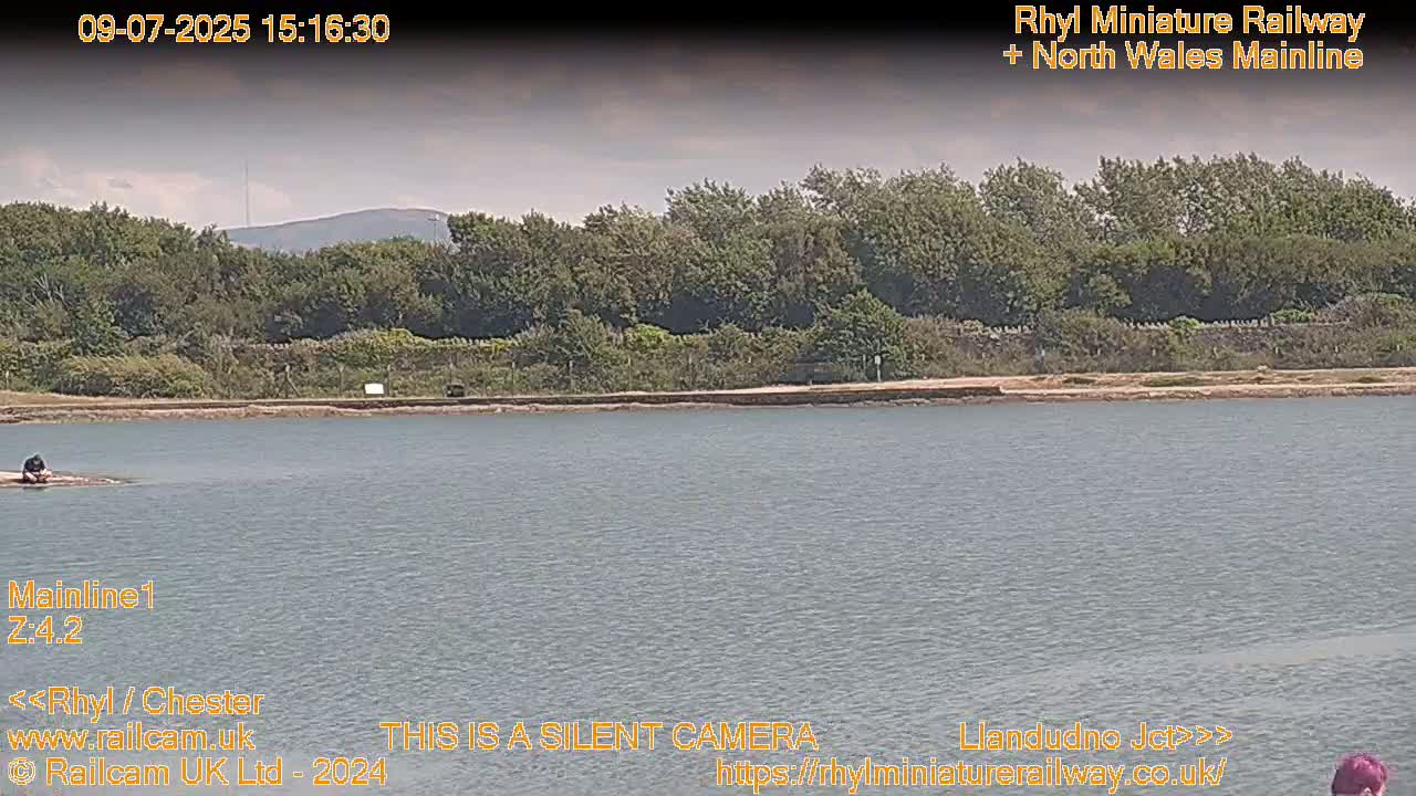 Rhyl, Marine Lake & Rhyl Miniature Railway Live Cam - Denbighshire, Clwyd, Wales, United Kingdom