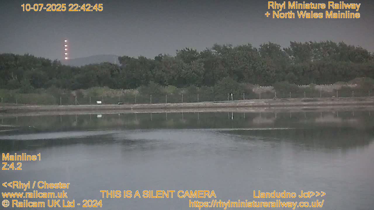 Rhyl, Marine Lake & Rhyl Miniature Railway Live Cam - Denbighshire, Clwyd, Wales, United Kingdom