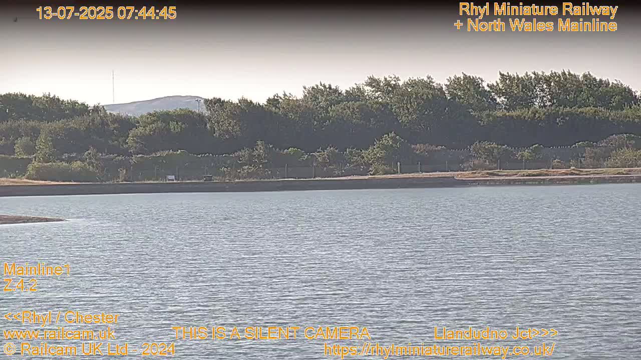 Rhyl, Marine Lake & Rhyl Miniature Railway Live Cam - Denbighshire, Clwyd, Wales, United Kingdom