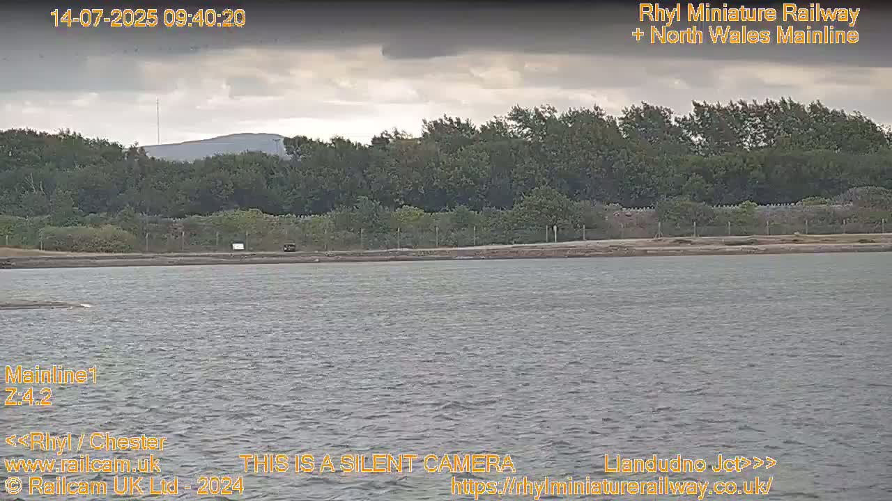 Rhyl, Marine Lake & Rhyl Miniature Railway Live Cam - Denbighshire, Clwyd, Wales, United Kingdom
