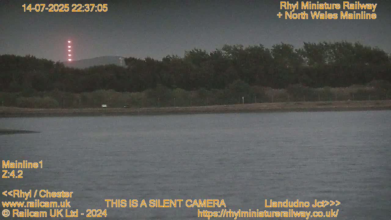 Rhyl, Marine Lake & Rhyl Miniature Railway Live Cam - Denbighshire, Clwyd, Wales, United Kingdom