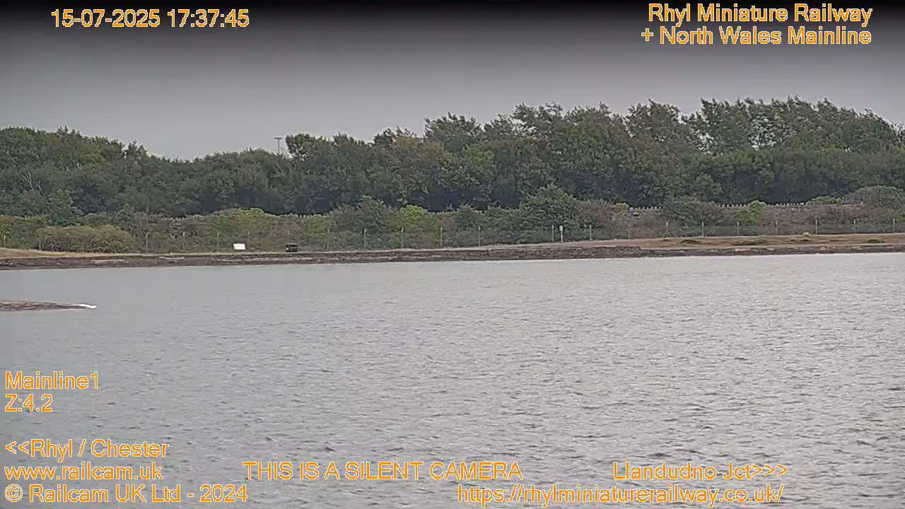 Rhyl, Marine Lake & Rhyl Miniature Railway Live Cam - Denbighshire, Clwyd, Wales, United Kingdom