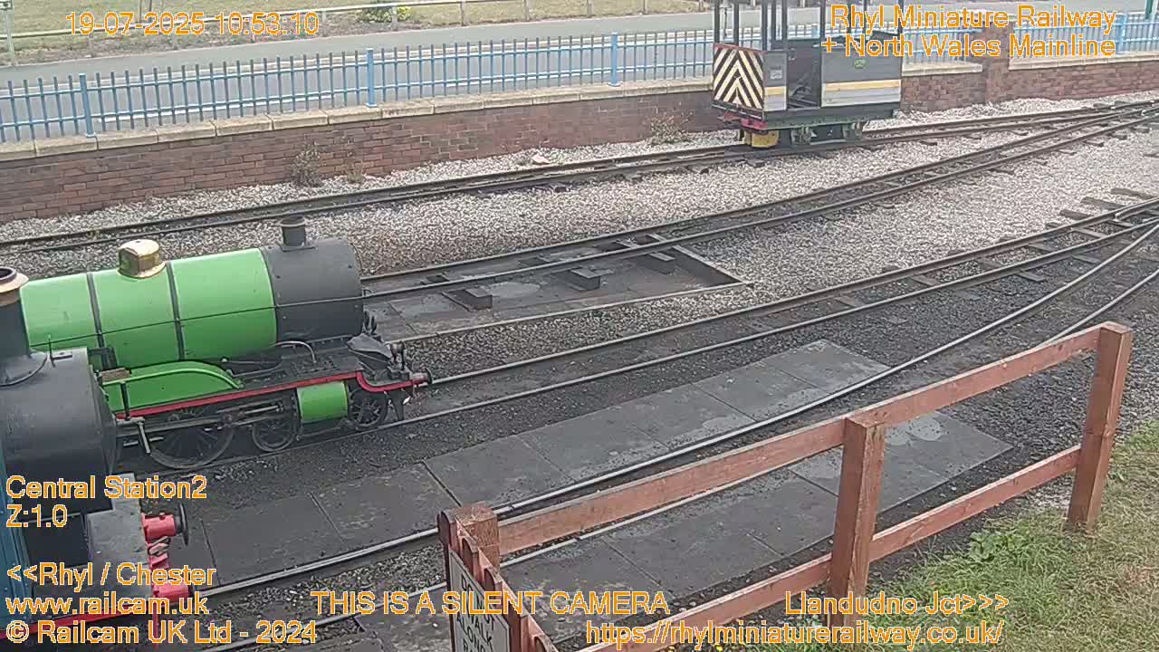 Rhyl, Marine Lake & Rhyl Miniature Railway Live Cam - Denbighshire, Clwyd, Wales, United Kingdom