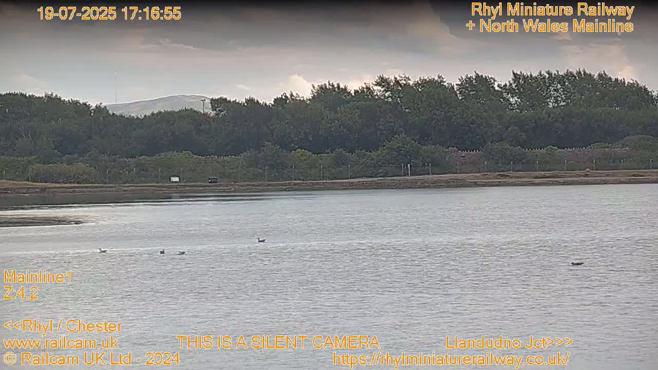 Rhyl, Marine Lake & Rhyl Miniature Railway Live Cam - Denbighshire, Clwyd, Wales, United Kingdom