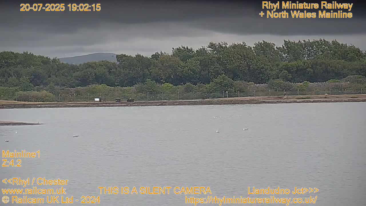 Rhyl, Marine Lake & Rhyl Miniature Railway Live Cam - Denbighshire, Clwyd, Wales, United Kingdom