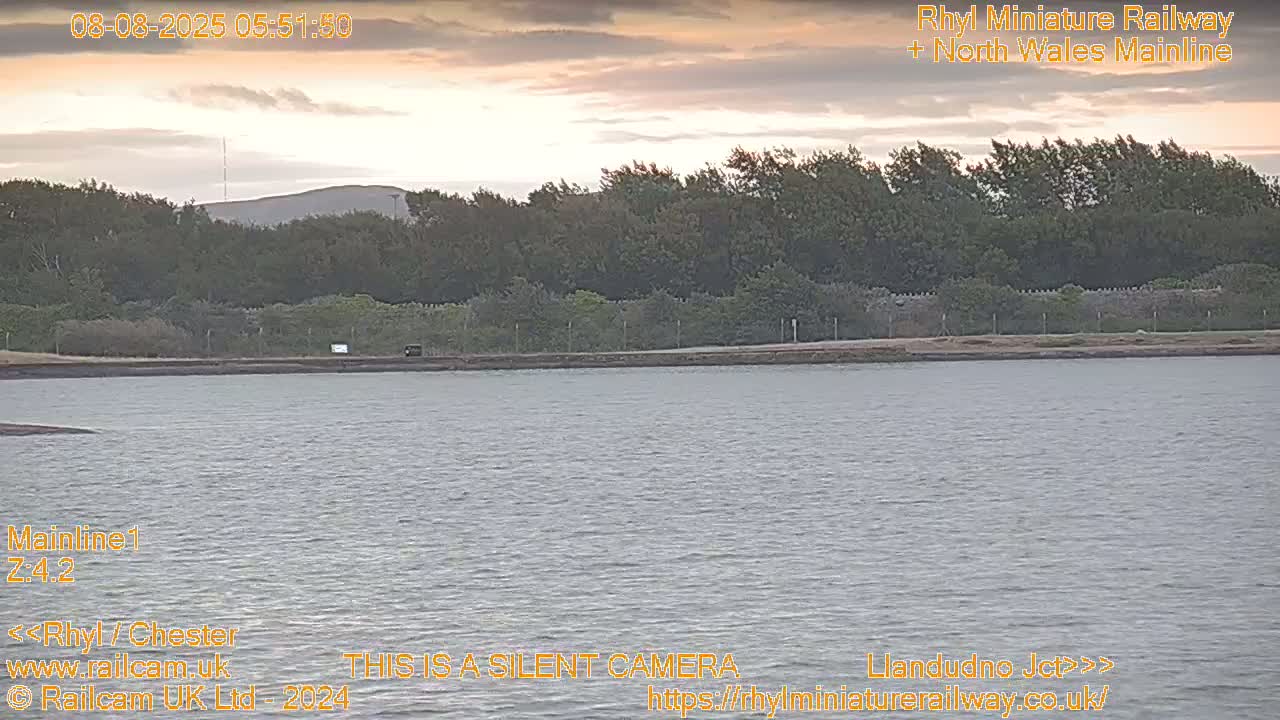Rhyl, Marine Lake & Rhyl Miniature Railway Live Cam - Denbighshire, Clwyd, Wales, United Kingdom