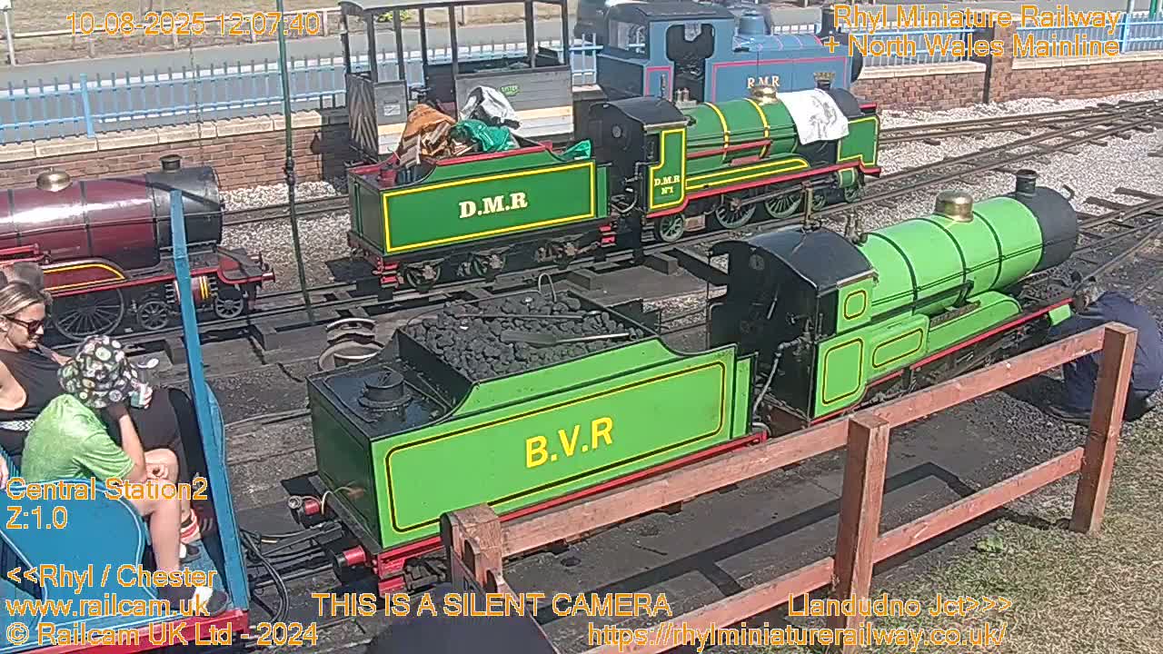 Rhyl, Marine Lake & Rhyl Miniature Railway Live Cam - Denbighshire, Clwyd, Wales, United Kingdom
