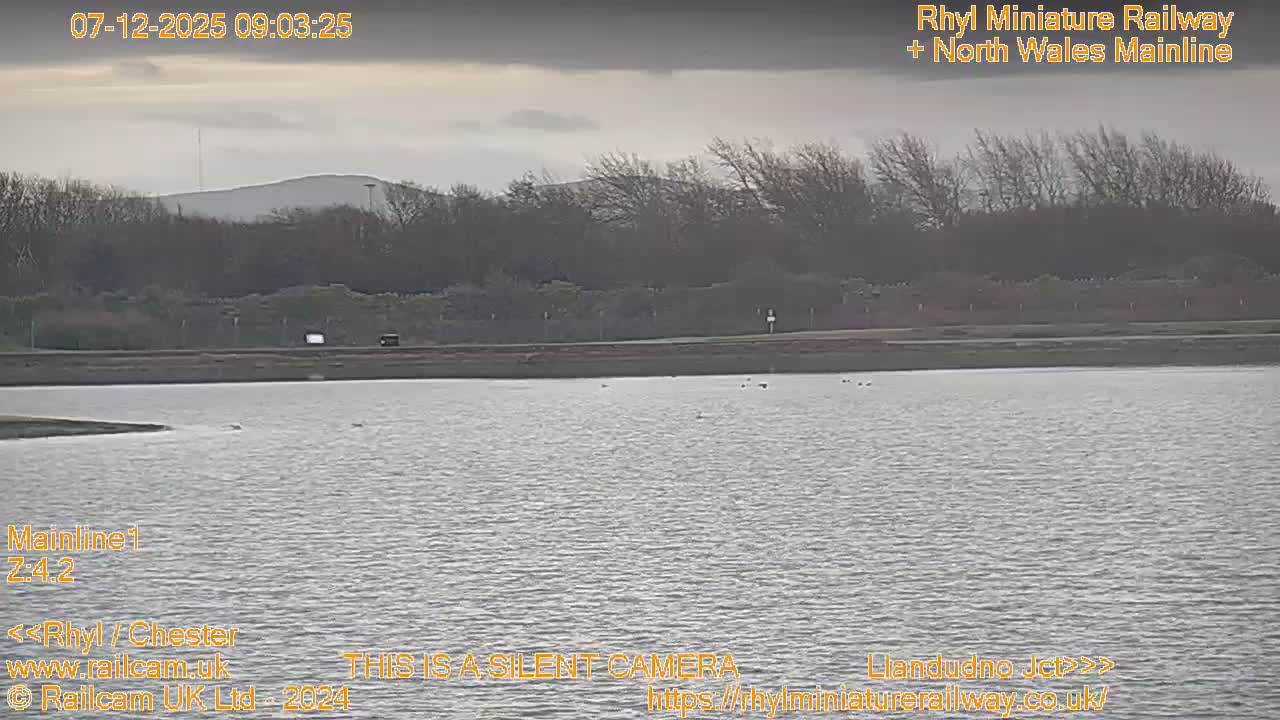 Rhyl, Marine Lake & Rhyl Miniature Railway Live Cam - Denbighshire, Clwyd, Wales, United Kingdom