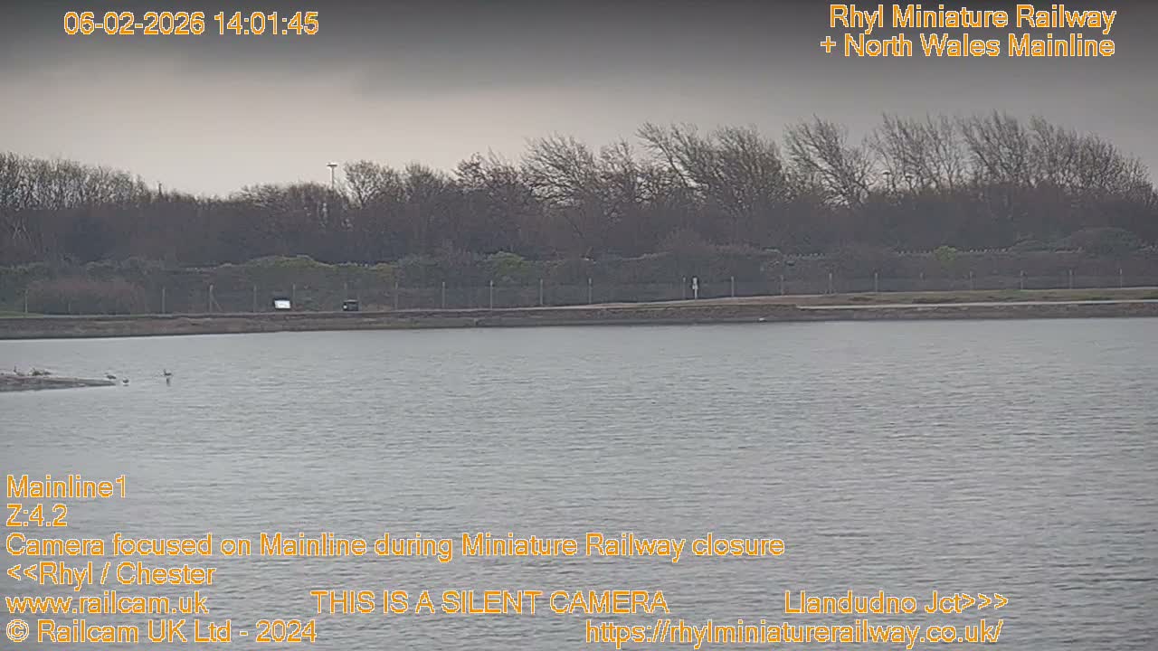 Rhyl, Marine Lake & Rhyl Miniature Railway Live Cam - Denbighshire, Clwyd, Wales, United Kingdom