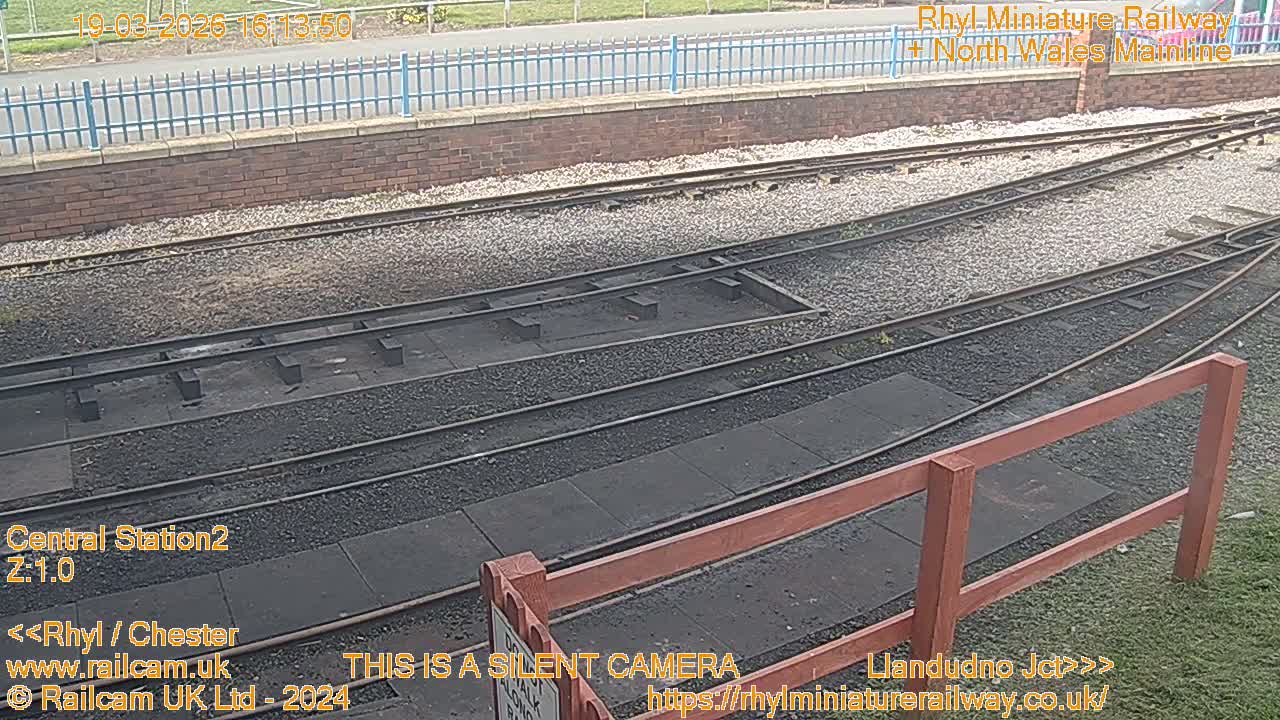 Rhyl, Marine Lake & Rhyl Miniature Railway Live Cam - Denbighshire, Clwyd, Wales, United Kingdom