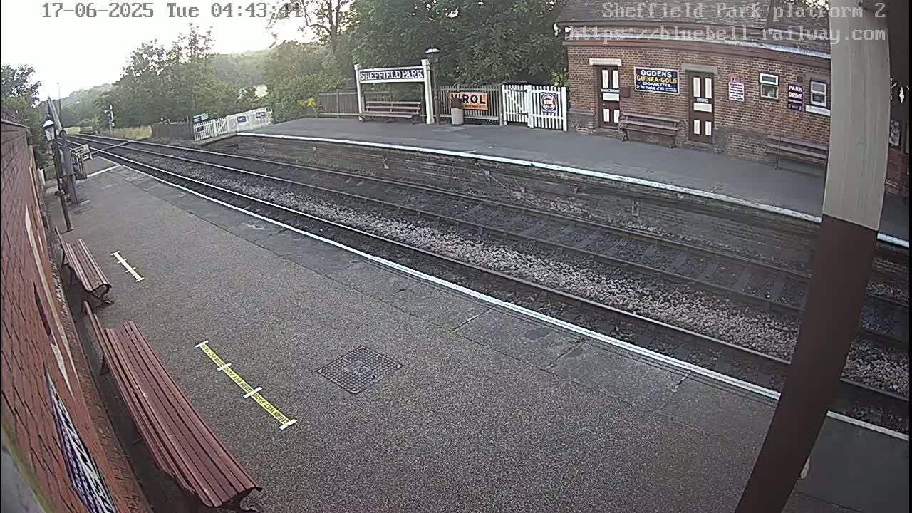 Platform 2 West Sheffield Green, Bluebell Railway, Sheffield Park Station  Live Cam - Uckfield, Wealden, East Sussex, South East, England, United Kingdom