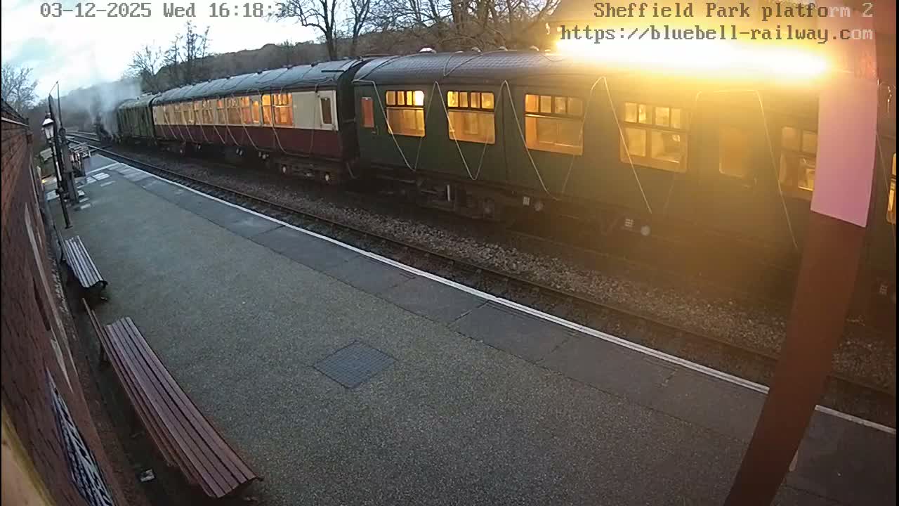 Platform 2 West Sheffield Green, Bluebell Railway, Sheffield Park Station  Live Cam - Uckfield, Wealden, East Sussex, South East, England, United Kingdom