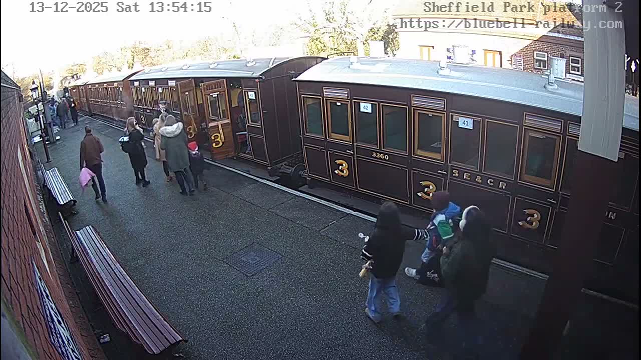 Platform 2 West Sheffield Green, Bluebell Railway, Sheffield Park Station  Live Cam - Uckfield, Wealden, East Sussex, South East, England, United Kingdom