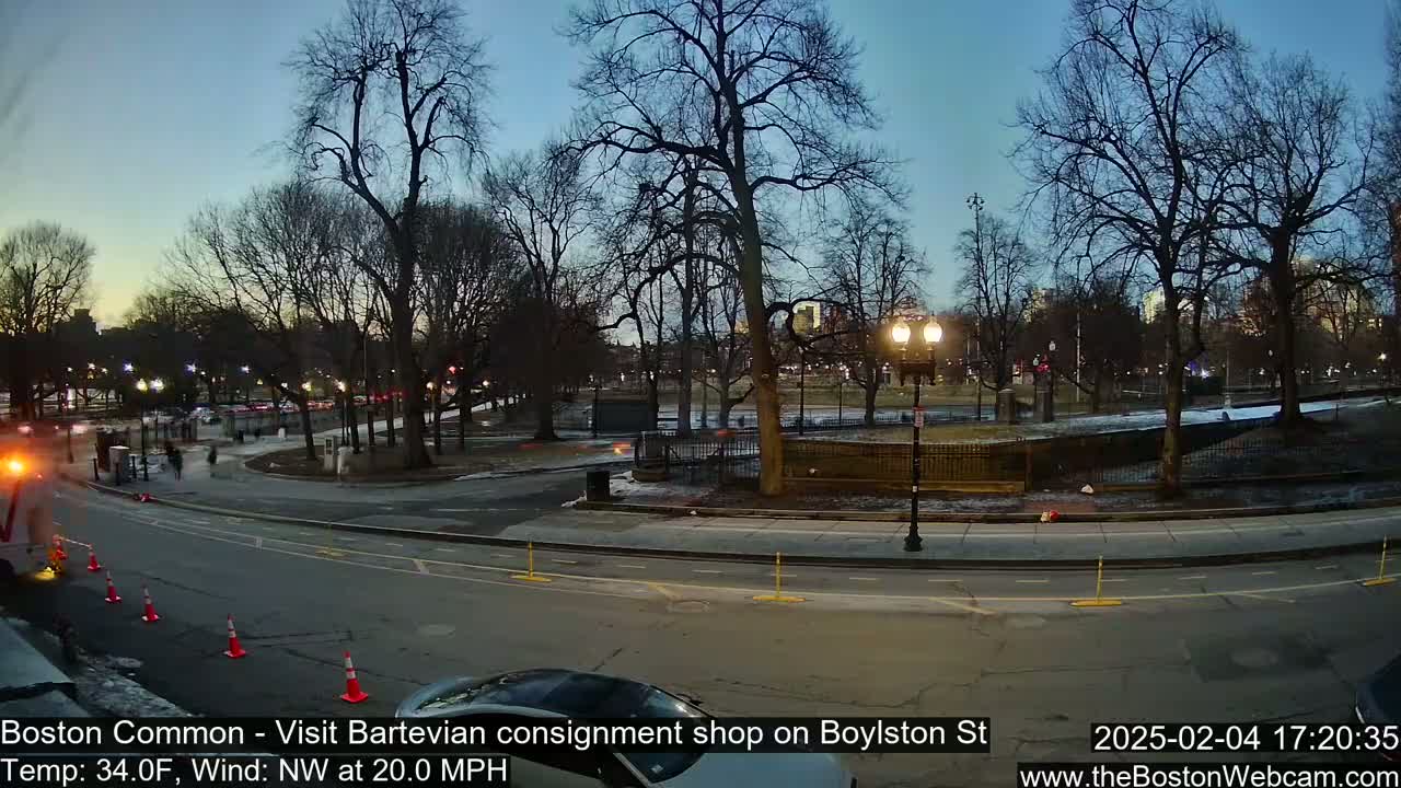 Boston Common at Boylston St.  Live Cam  - Boston , Massachusetts, USA