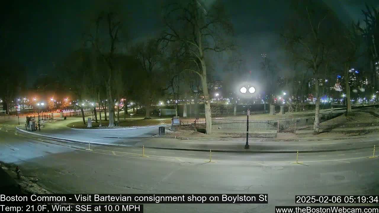 Boston Common at Boylston St.  Live Cam  - Boston , Massachusetts, USA