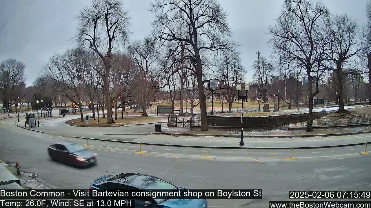 Boston Common at Boylston St.  Live Cam  - Boston , Massachusetts, USA