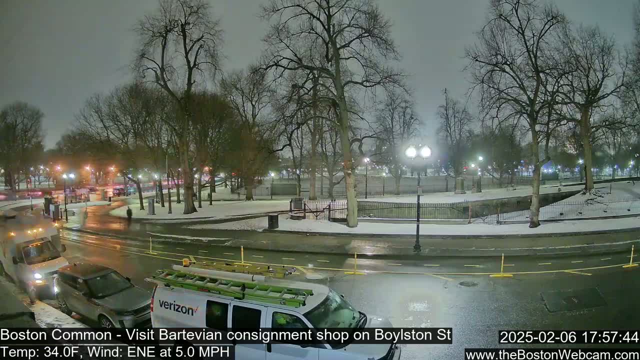 Boston Common at Boylston St.  Live Cam  - Boston , Massachusetts, USA