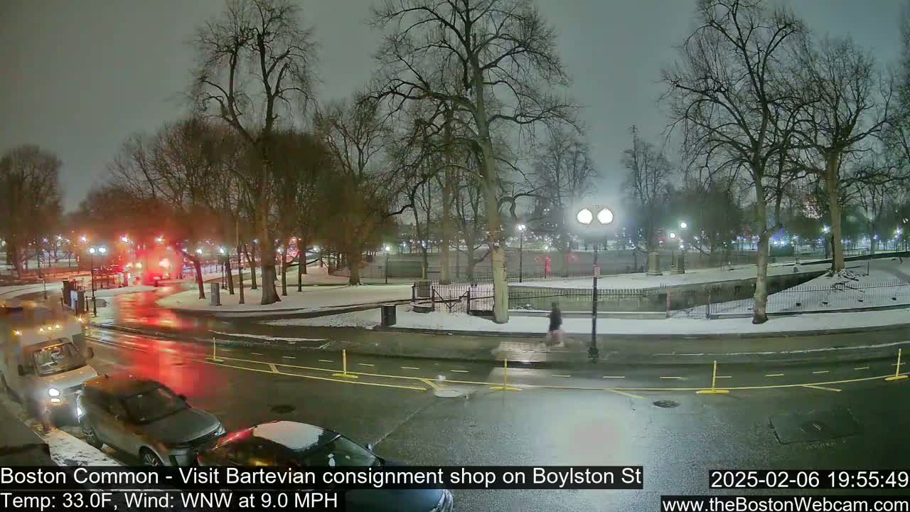 Boston Common at Boylston St.  Live Cam  - Boston , Massachusetts, USA