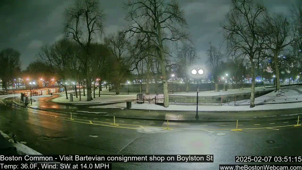 Boston Common at Boylston St.  Live Cam  - Boston , Massachusetts, USA