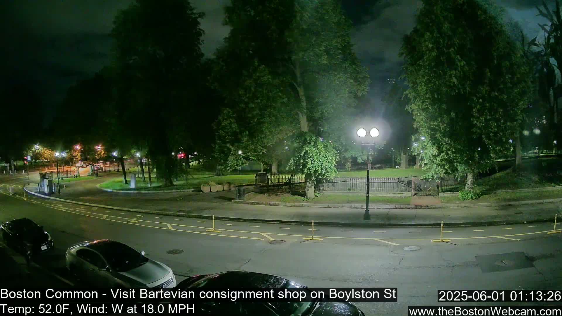 Boston Common at Boylston St.  Live Cam  - Boston , Massachusetts, USA