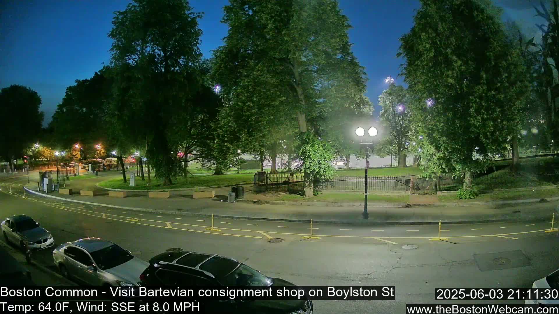Boston Common at Boylston St.  Live Cam  - Boston , Massachusetts, USA