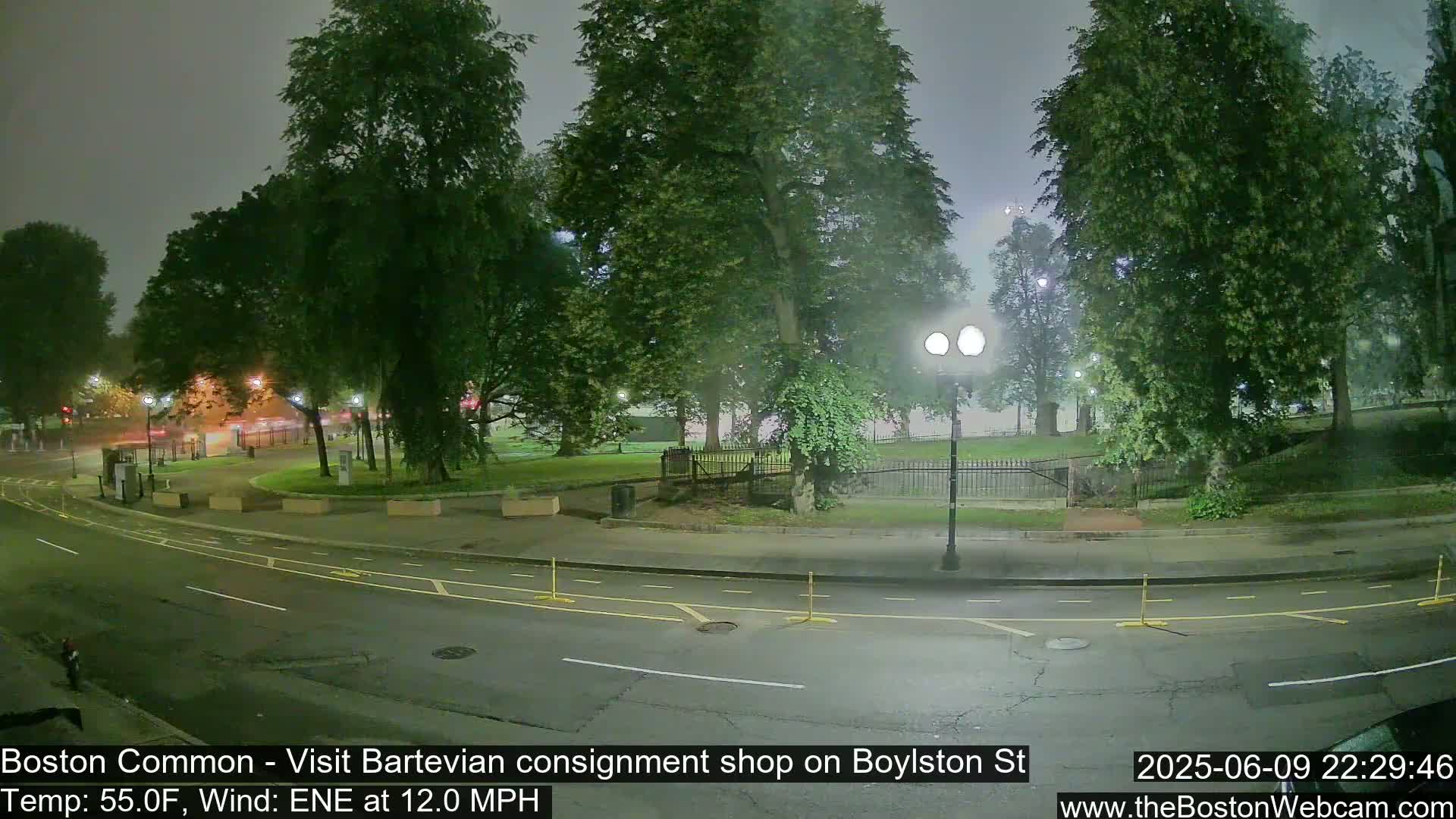 Boston Common at Boylston St.  Live Cam  - Boston , Massachusetts, USA