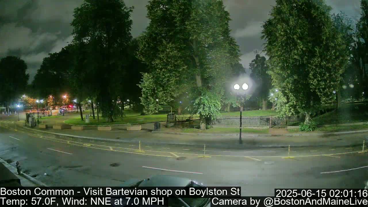 Boston Common at Boylston St.  Live Cam  - Boston , Massachusetts, USA