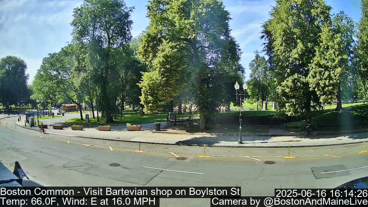Boston Common at Boylston St.  Live Cam  - Boston , Massachusetts, USA