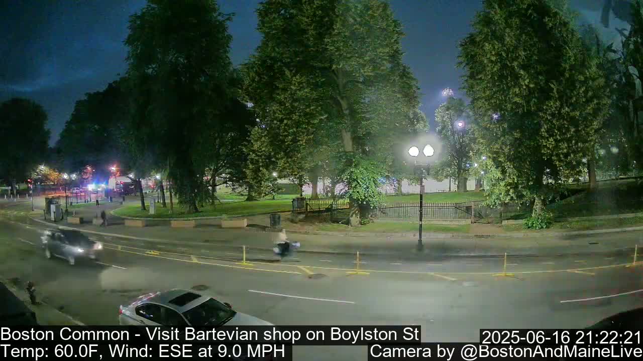Boston Common at Boylston St.  Live Cam  - Boston , Massachusetts, USA