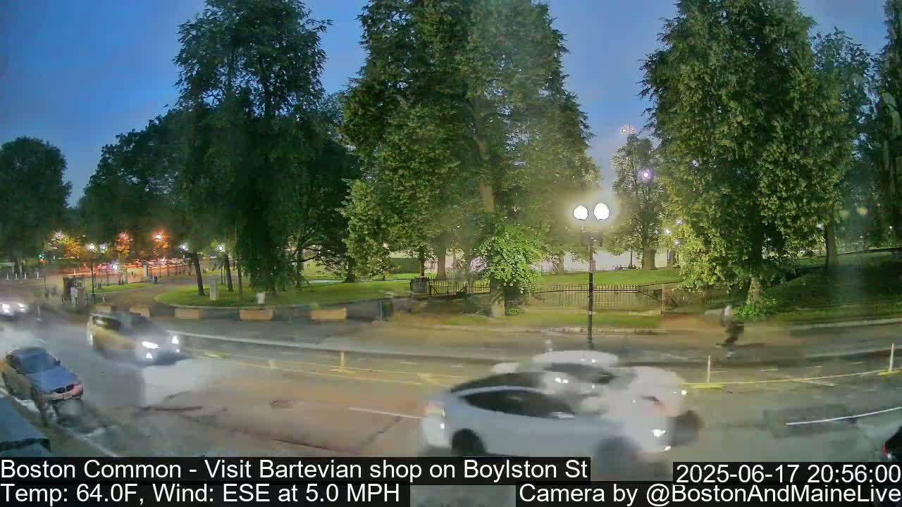 Boston Common at Boylston St.  Live Cam  - Boston , Massachusetts, USA
