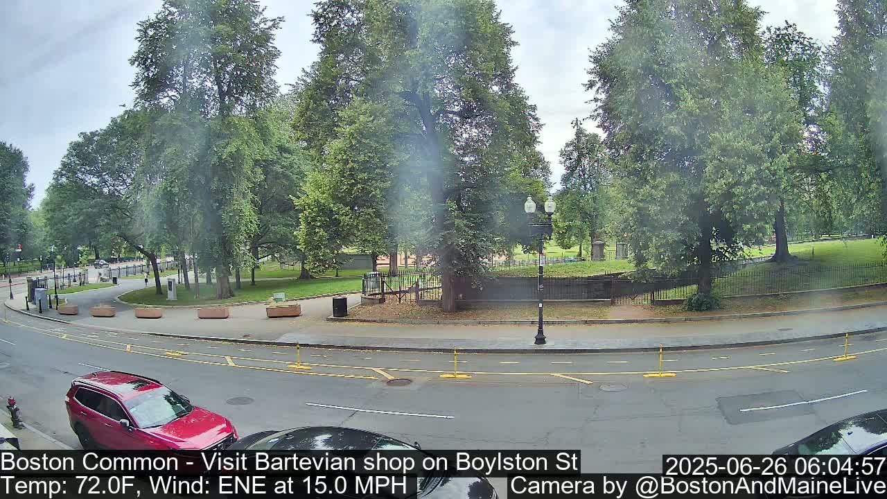 Boston Common at Boylston St.  Live Cam  - Boston , Massachusetts, USA