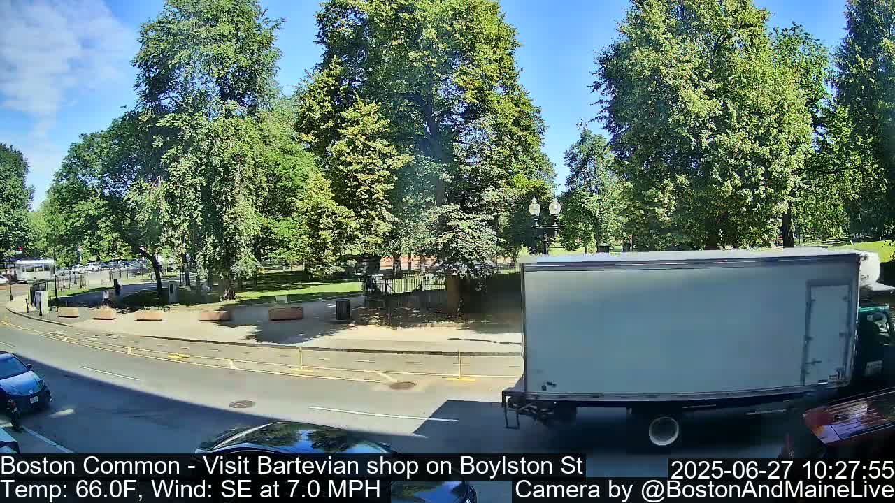 Boston Common at Boylston St.  Live Cam  - Boston , Massachusetts, USA
