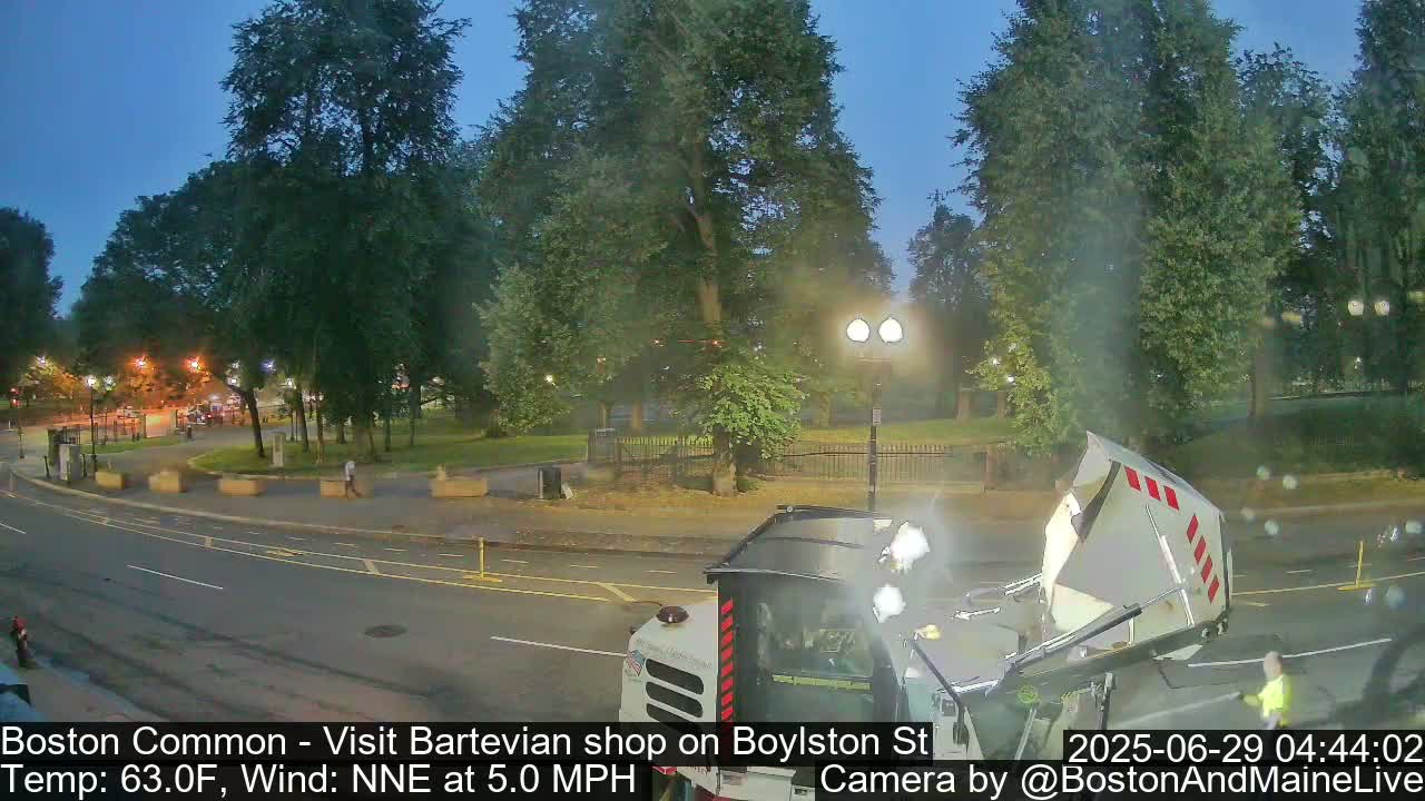 Boston Common at Boylston St.  Live Cam  - Boston , Massachusetts, USA